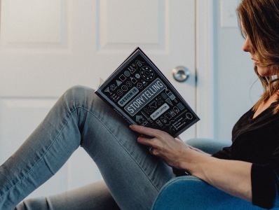 Как стать сторителлером и зарабатывать на создании историй - Блог