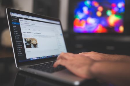 Кто такой редактор текстов, что делает и где работает - Блог
