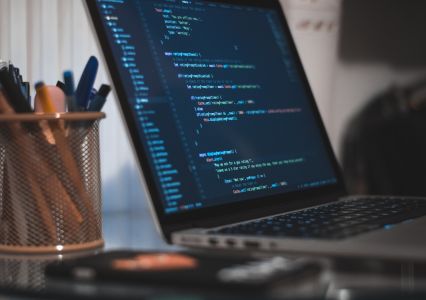Сколько зарабатывает разработчик на C++ в России и за границей в [year] году - Блог